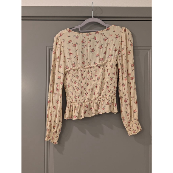 Women's SUGAR + LIP2 Cream Floral Smocked Blouse S - Picture 5 of 8